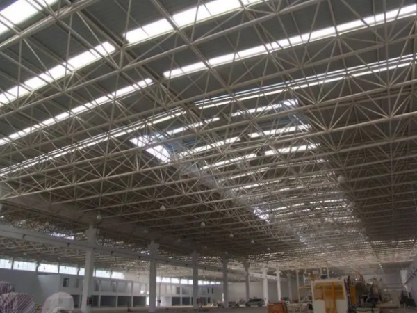 朝阳区网架工程施工中需要注意哪些事项？